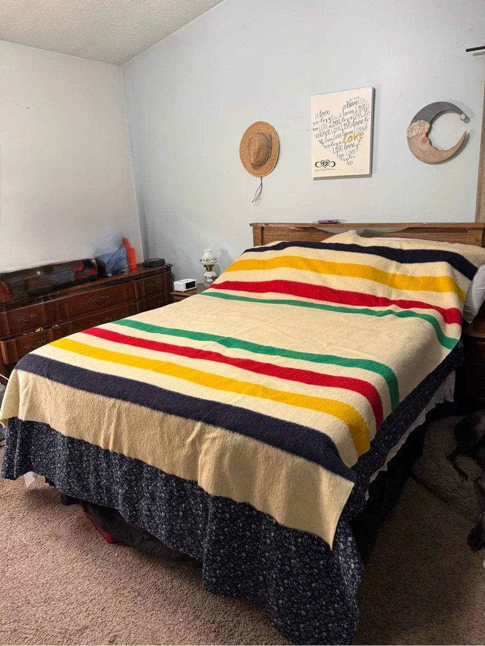 Vintage Retro Hudson Bay Cream Striped Wool Blanket Red, Green,Yellow & Navy